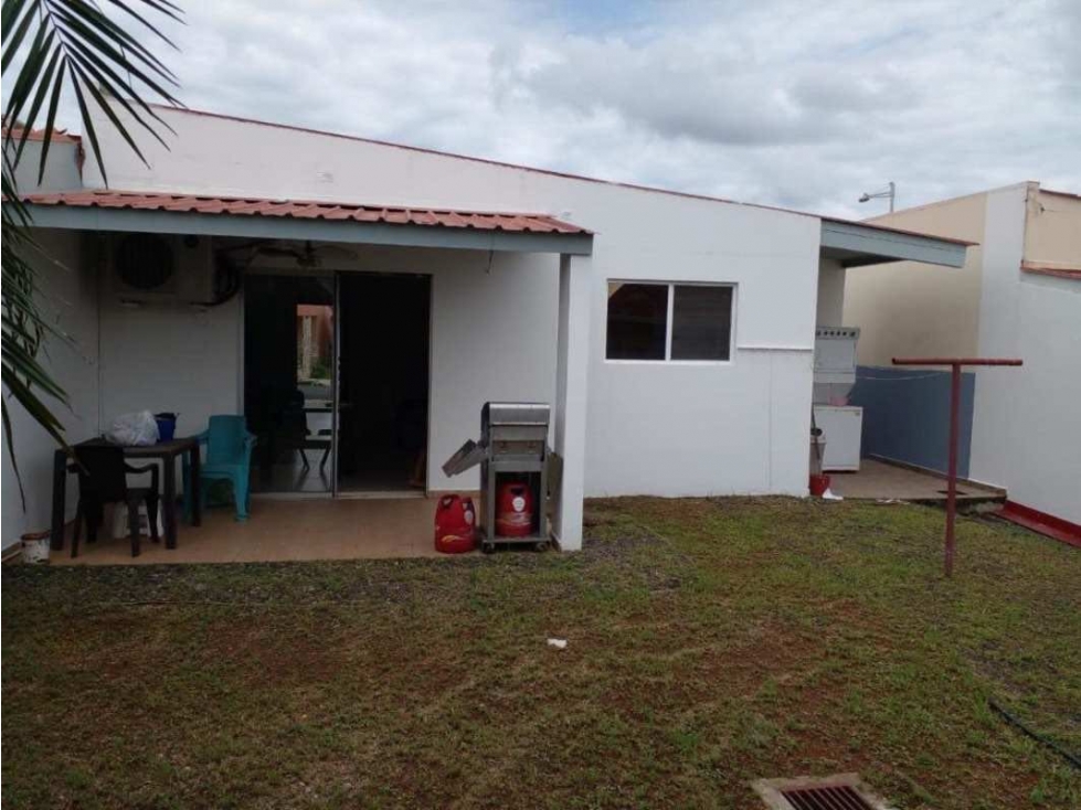 Se alquila casa en las Arboledas Cluster los olivos - 5