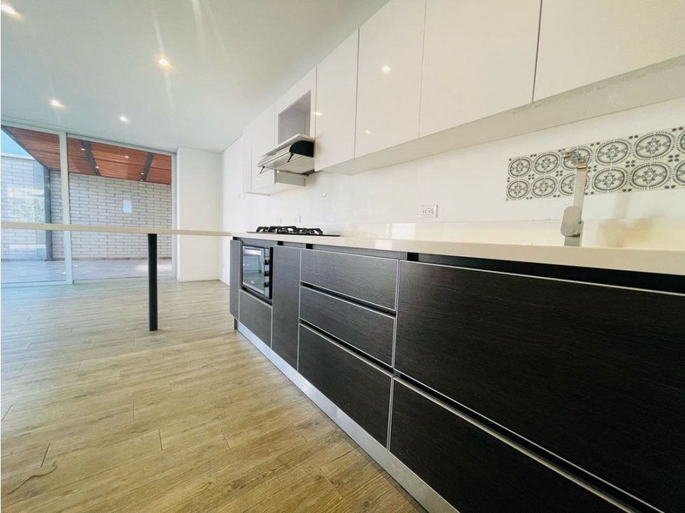 Se alquila casa en unidad cerrada sector porvenir — foto 2