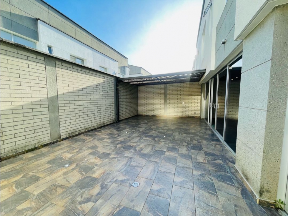 Se alquila casa en unidad cerrada sector porvenir — foto 6