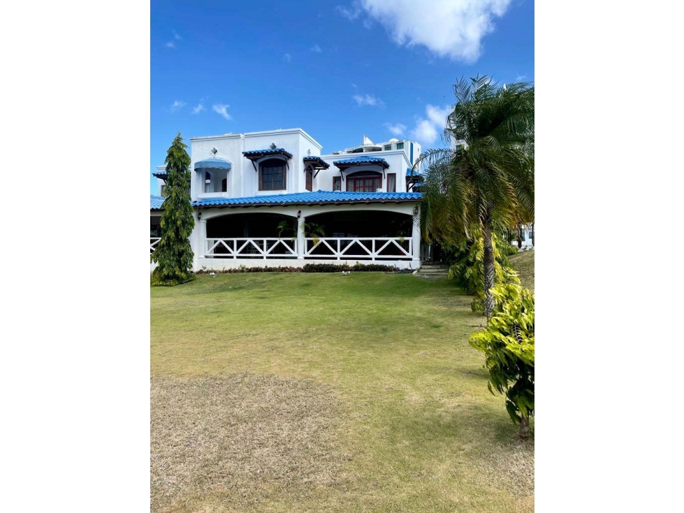 SE ALQUILA CASA GRANDE EN PLAYA BLANCA $1700 O SE VENDE $480,000 - 1