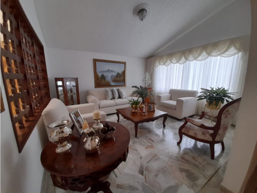 Se vende casa Barrio Las Mercedes Palmira Valle