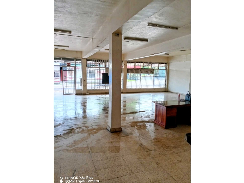 Se alquila centrico local de 604 mtrs en Bugaba - 6