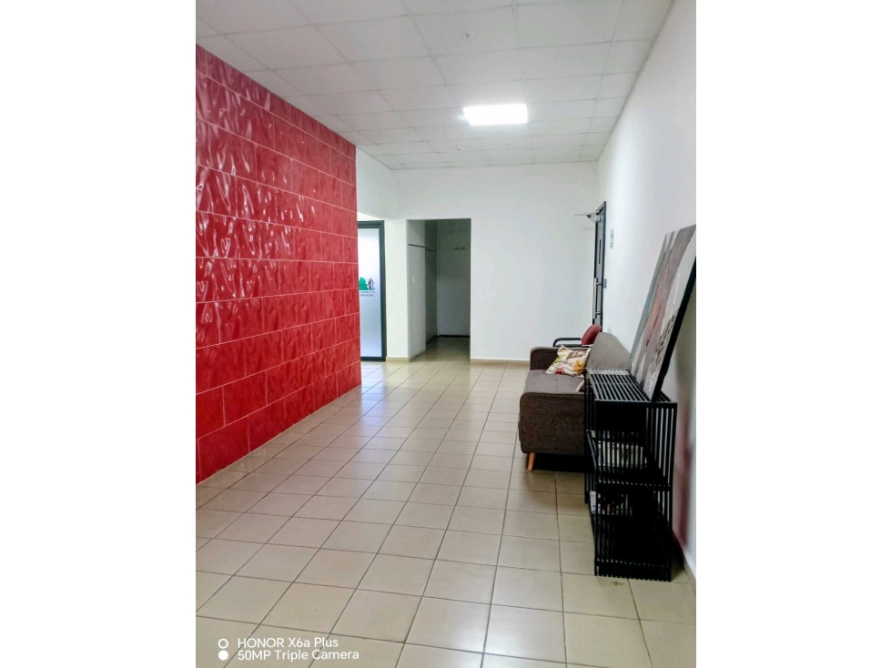 Se alquila céntrica y moderna oficina de 148 mtrs en David - 5