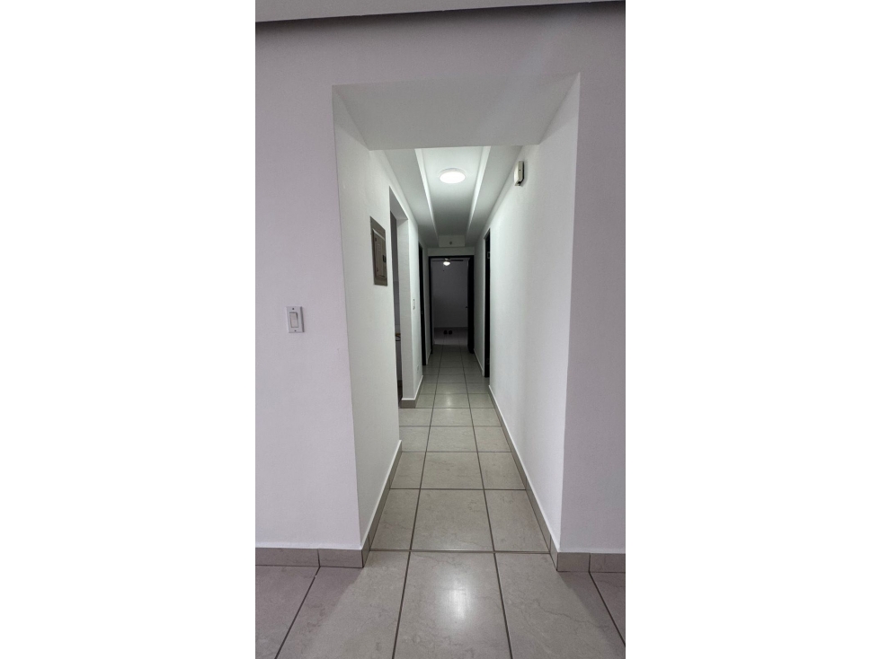 Se Alquila en Apartamento en Parque Lefevre 75 - 6