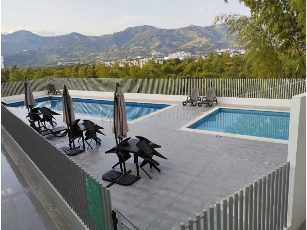 SE ALQUILA ESPECTACULAR APARTAMENTO PARA ESTRENAR SECTOR LA PRADERA — foto 2