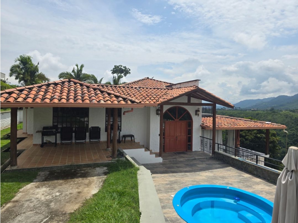 SE ALQUILA FINCA POR DIAS EN CERRITOS, PEREIRA
