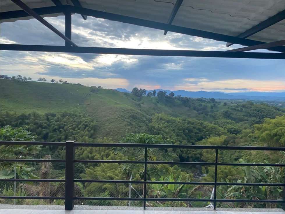 SE ALQUILA FINCA POR DIAS, 30 Personas ARABIA - 5