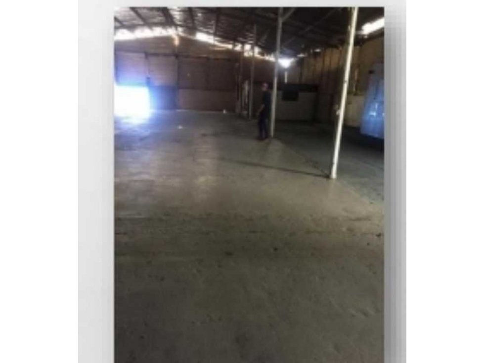 Se vende galera de 1161 mts en Pueblo nuevo - 3