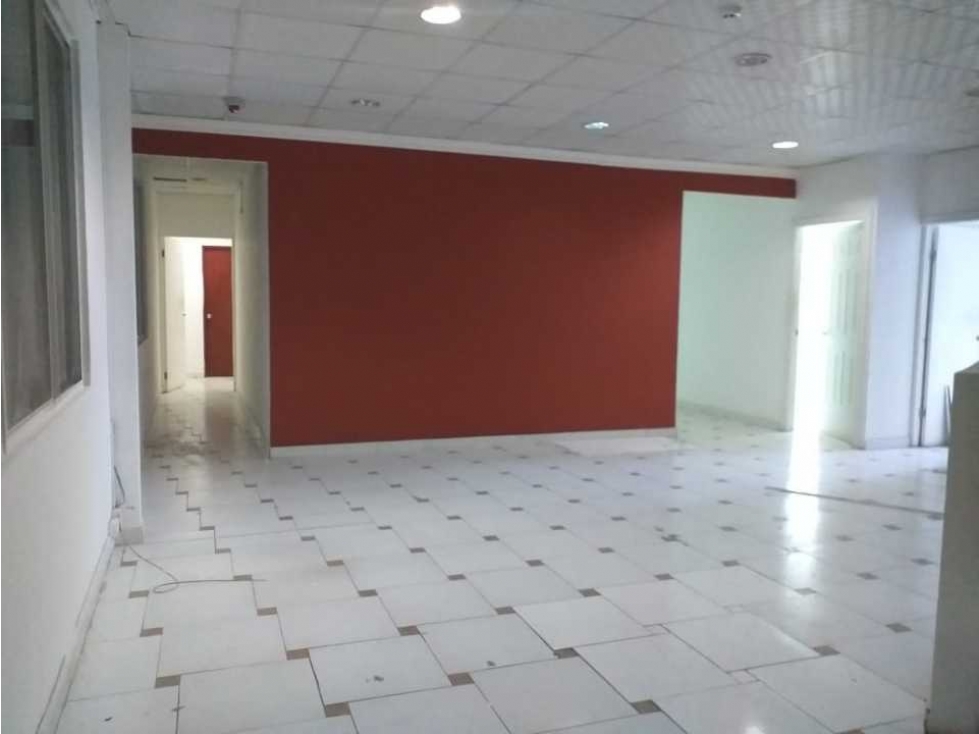 Se alquila galera de 458 mts en Pedregal Via Tocumen $3300 - 5