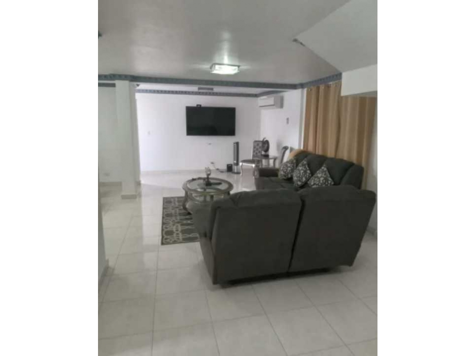 Se Alquila Hermosa Casa Amoblada en Altos de Panamá — foto 4