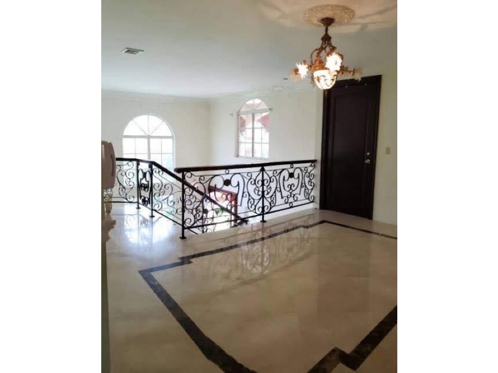 SE ALQUILA HERMOSA CASA EN CONDADO DEL REY EN $4,000 AM — foto 3