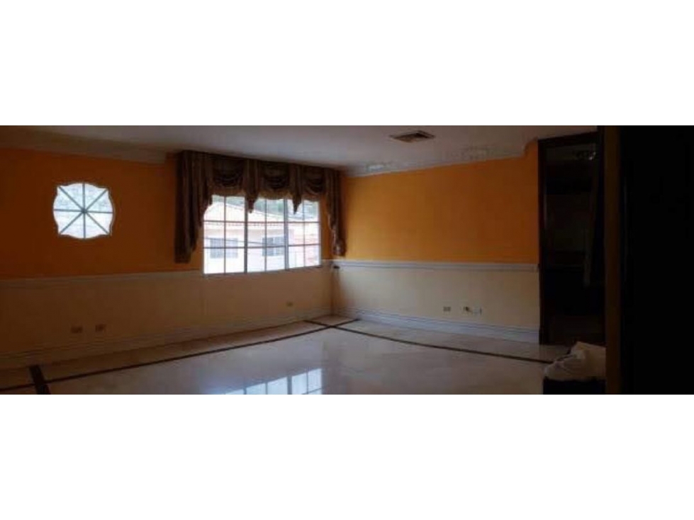 SE ALQUILA HERMOSA CASA EN CONDADO DEL REY EN $4,000 AM — foto 5