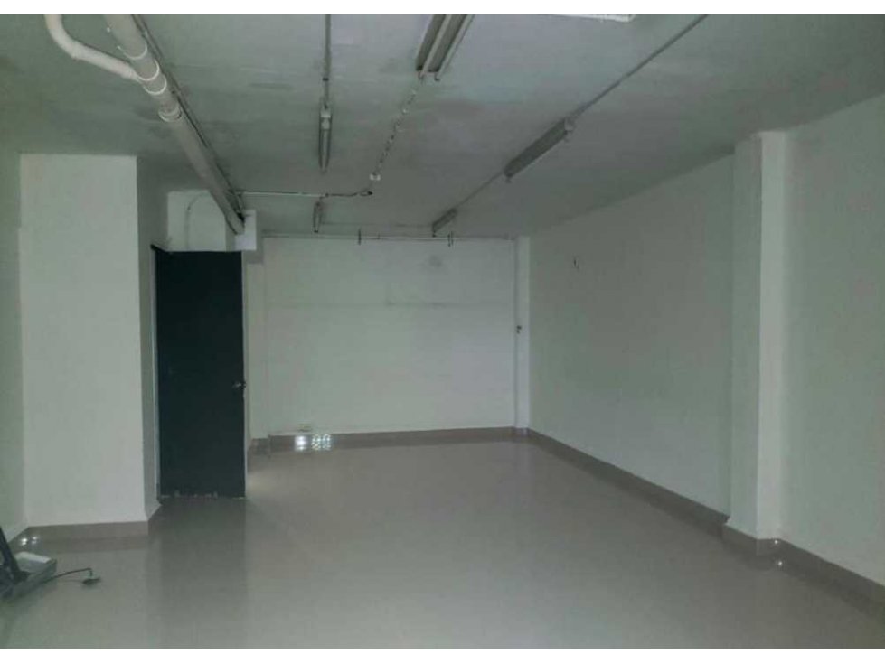 EDIFICIO en alquiler en Vía Porras - 740mt2 >>$6200 — foto 2