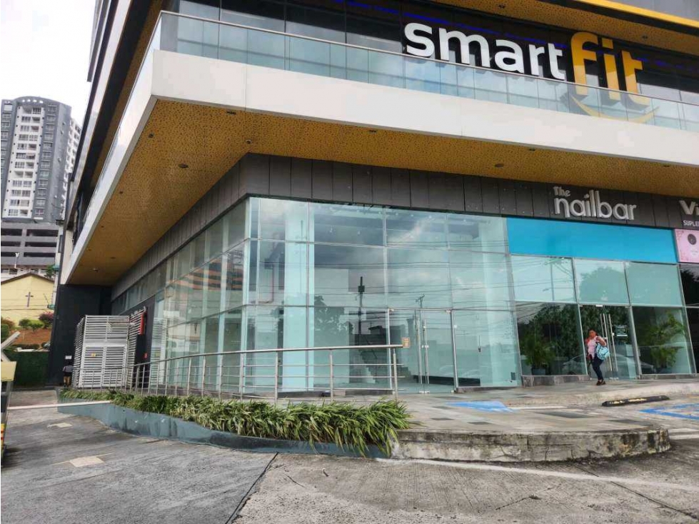 SE ALQUILA LOCAL COMERCIAL CON EXCELENTE UBICACION EN EL DORADO, — foto 2