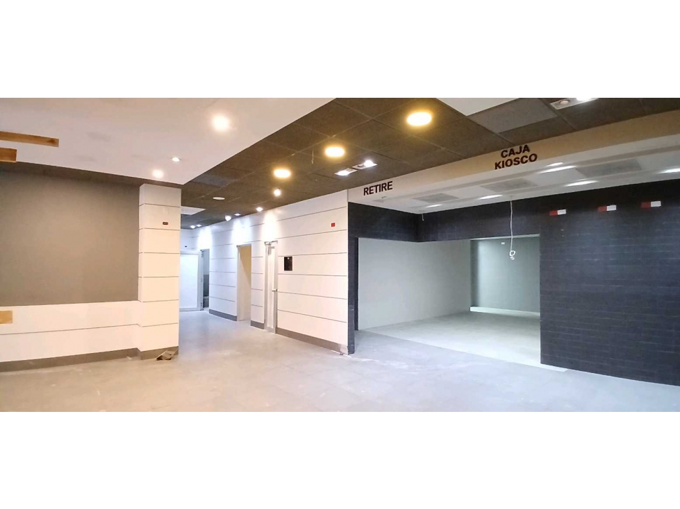 SE ALQUILA LOCAL COMERCIAL, 287M2 EN LA EXPOSICION ANTIGUO MCDONALD'S - 1