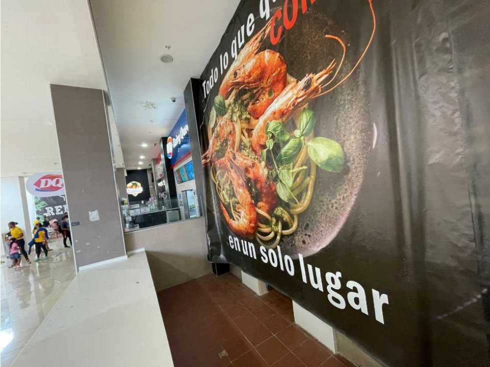 Se Alquila Local para Food Court, excelente ubicación. - 4