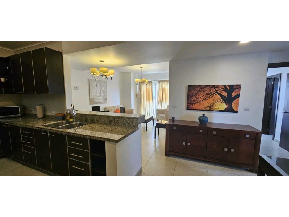 SE ALQUILA MODERNO APARTAMENTO DE 2 REC.EN COCOLI — foto 3