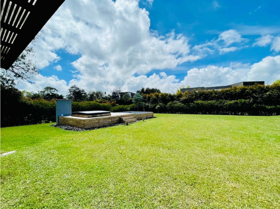 Se alquila o se vende casa campestre en unidad cerrada Llanogrande — foto 6