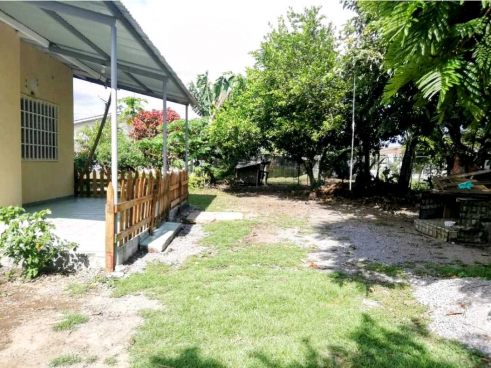 Se vende linda casa en urb. Los Ángeles en Bágala - 2