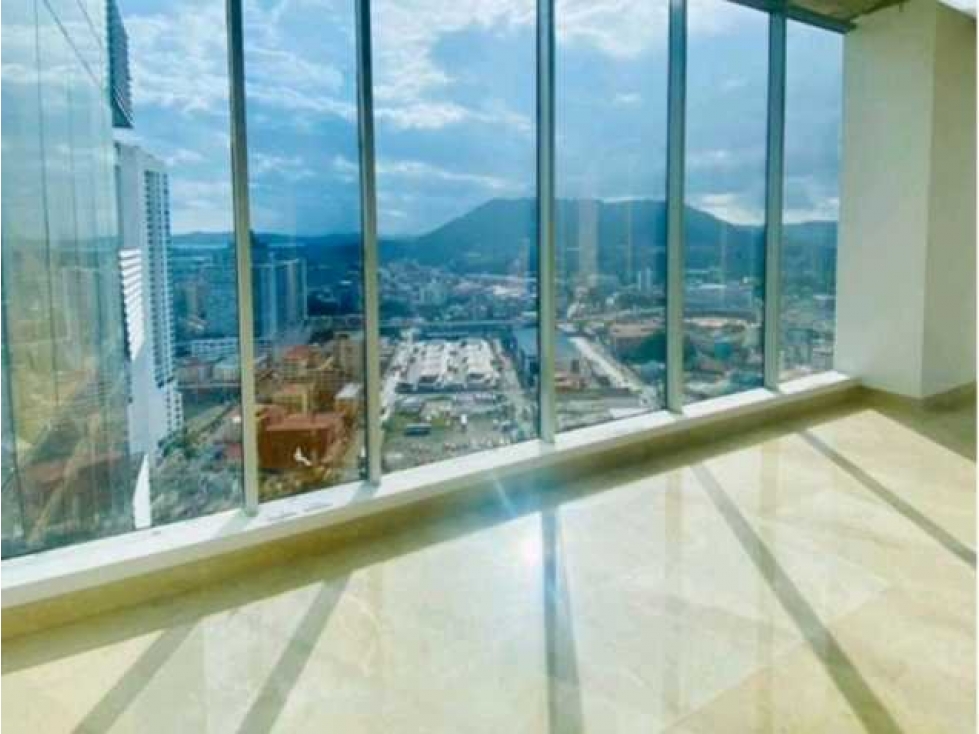 SE ALQUILA OFICINA DE 75 M2 EN LA AV.BALBOA, PH BOC, VISTA AL MAR — foto 6
