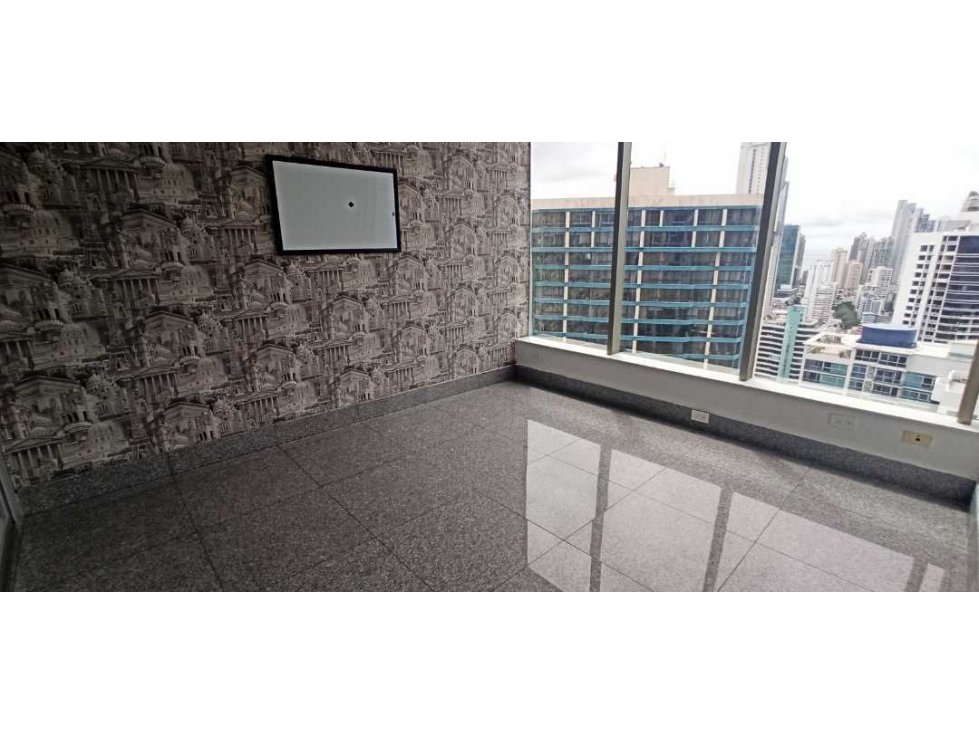 Se Alquila oficina con vista Panorámica en la mejor zona de Balboa. - 3