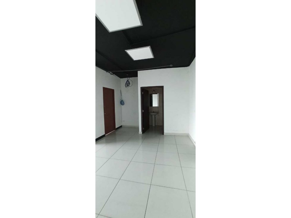 Se Alquila Oficina en Costa del Este 79m2 , $1264 - 4