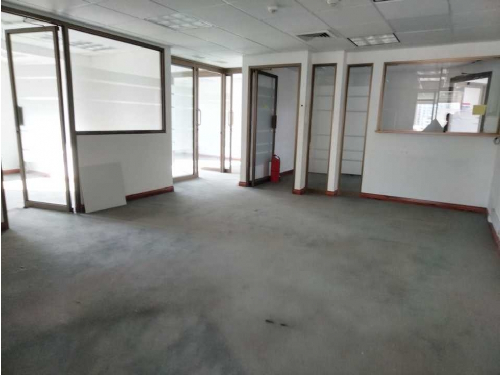 Se Alquila Oficina en Marbella $1600 - 1
