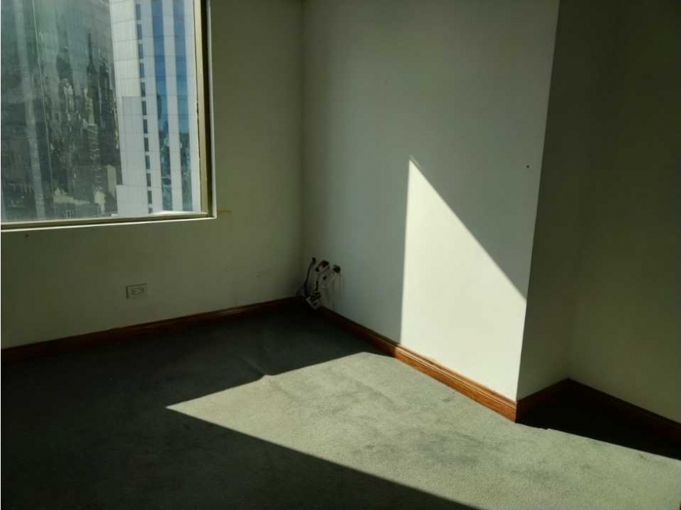 Se Alquila Oficina en Marbella $1600 - 2