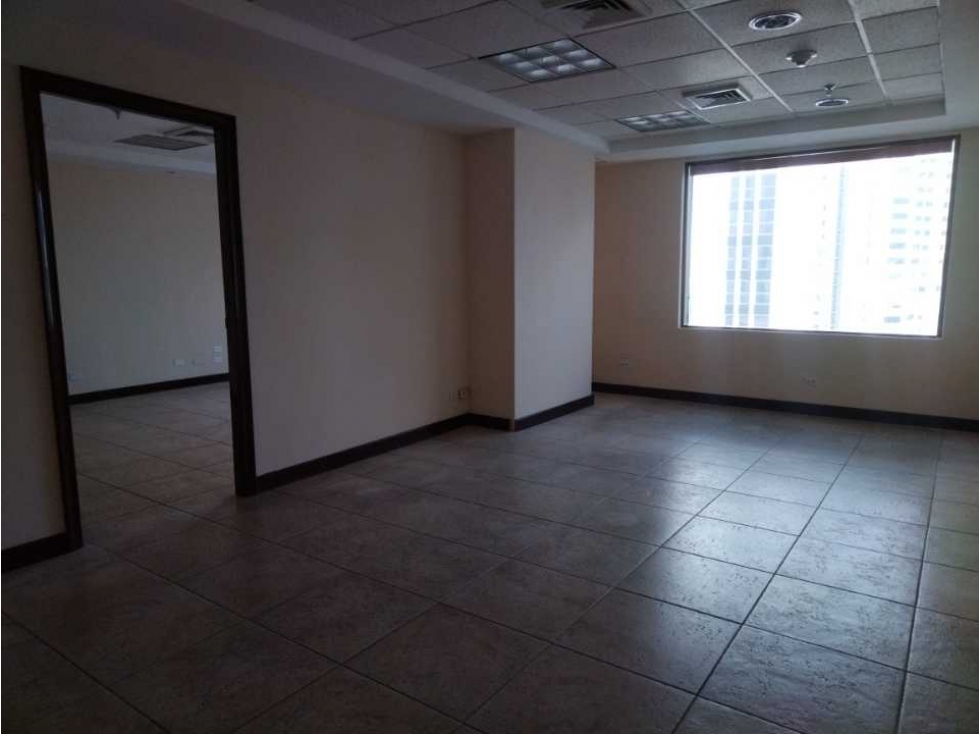 Se Alquila Oficina en Marbella de 217m2 - 6