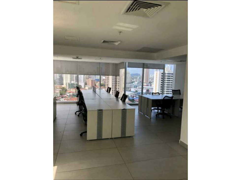 SE ALQUILA OFICINAS EN OBARRIO EXELENTE UBICACIÓN 8 PARKING — foto 4