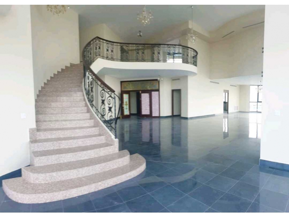 SE ALQUILA PENHOUSE EN PUNTA PAITILLA - PH ROYAL PALACE