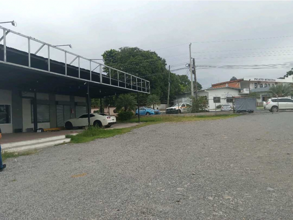 ALQUILER DE LOCAL COMERCIAL EN BUGABA, CENTRICO - 2