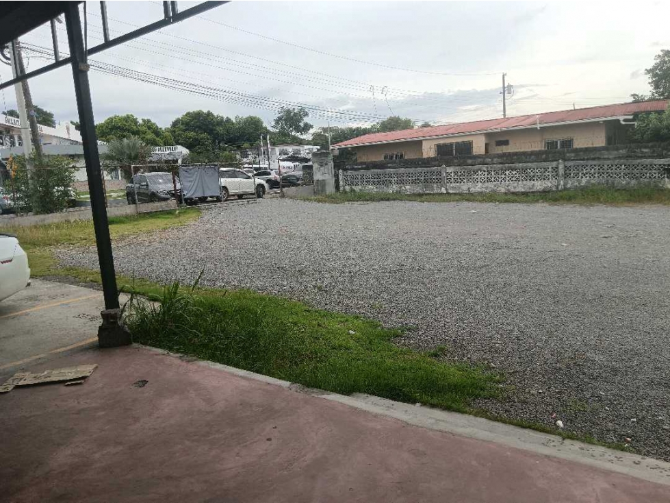 ALQUILER DE LOCAL COMERCIAL EN BUGABA, CENTRICO - 3