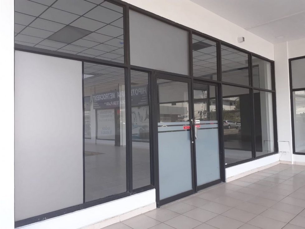 Se Alquilan Locales Comerciales Plaza Panama Oeste — foto 5