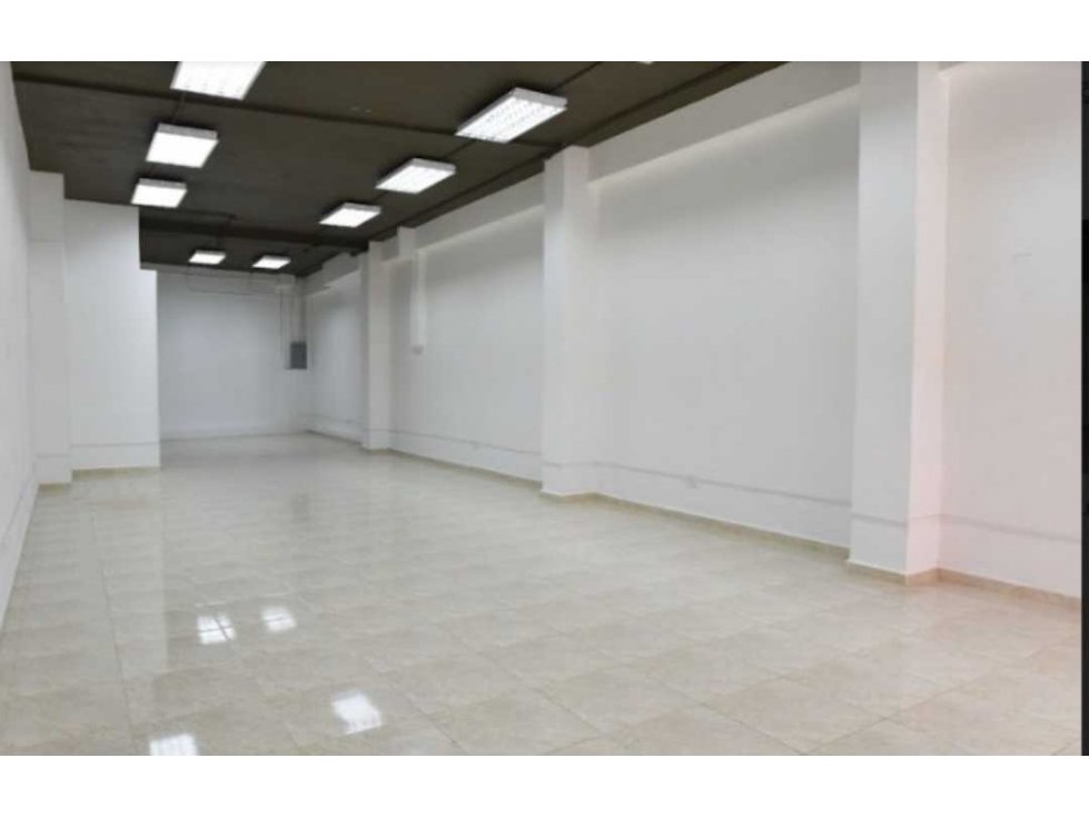 Se Alquilan locales en Avenida B, desde170m2, $3400 - 3
