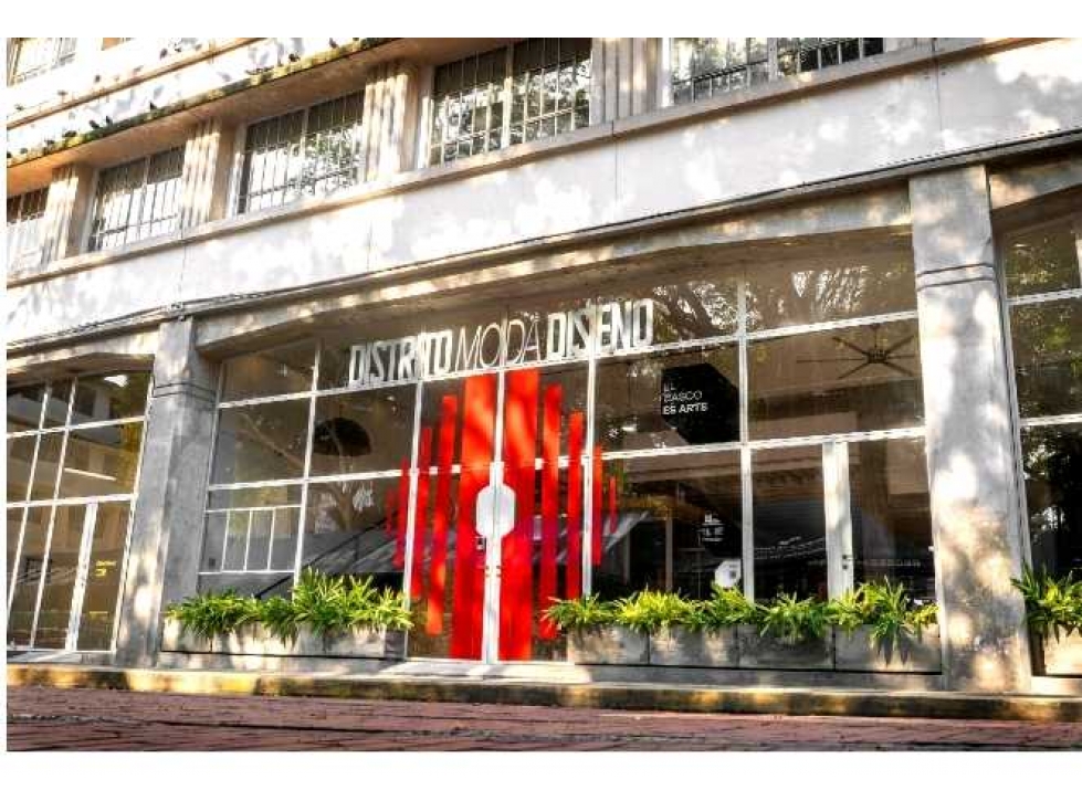 SE ALQUILAN LOCALES EN CASCO VIEJO PARA EXTRENAR - DISTRITO DE LA MODA — foto 6