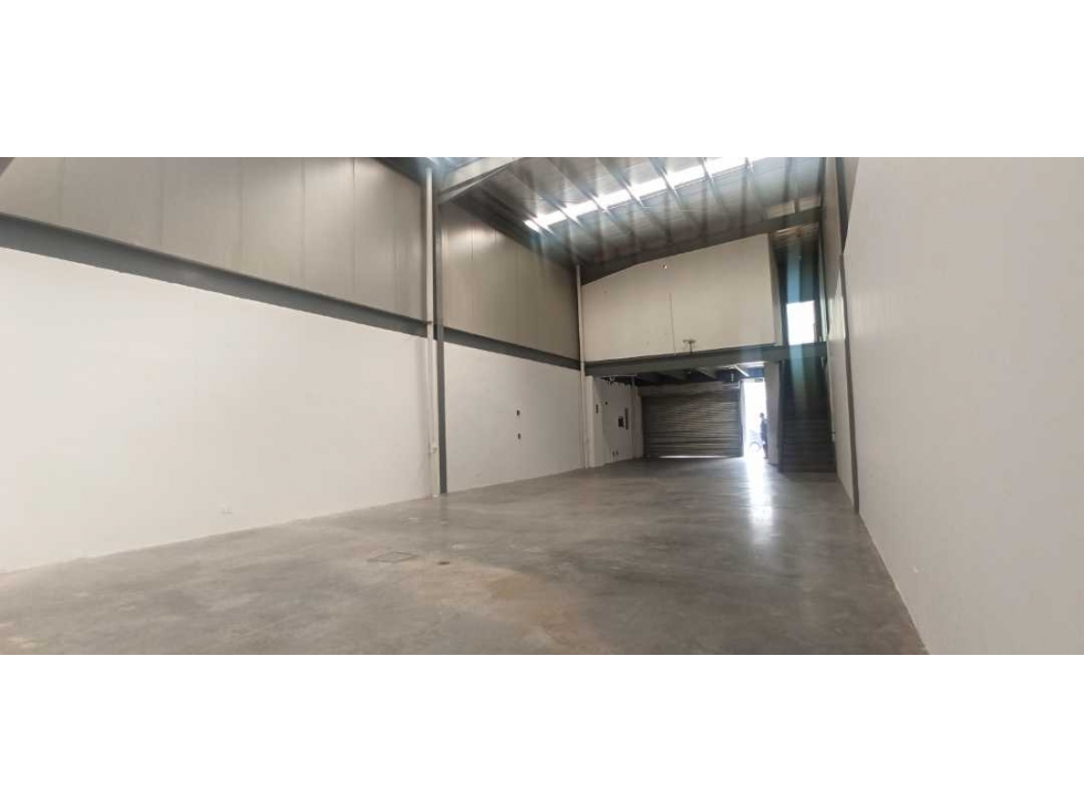 SE ALQUILAN OFIBODEGAS CERCA COSTA DEL ESTE