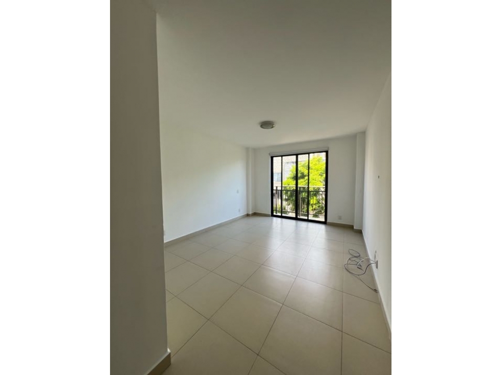 SE ALQUILA/VENDE APARTAMENTO EN RIVER VALLEY — foto 5