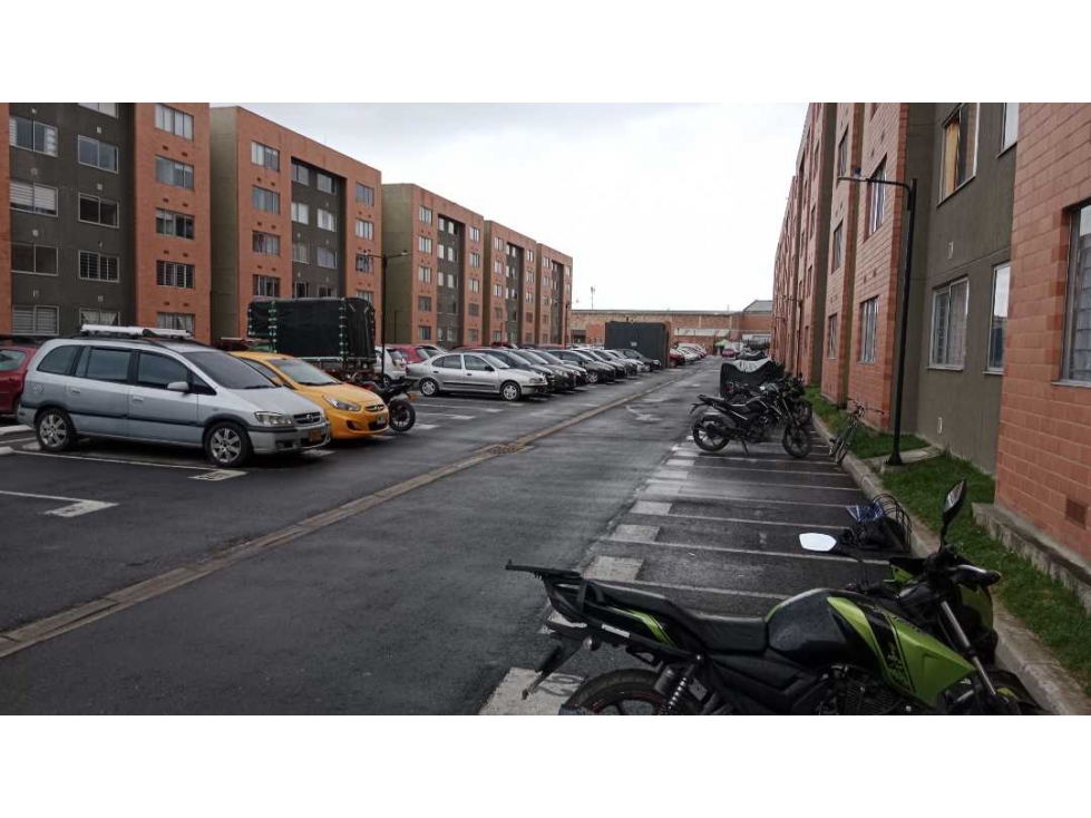 SE VENDE APARTAMENTO ACANTO RESERVA DE MOSQUERA — foto 3