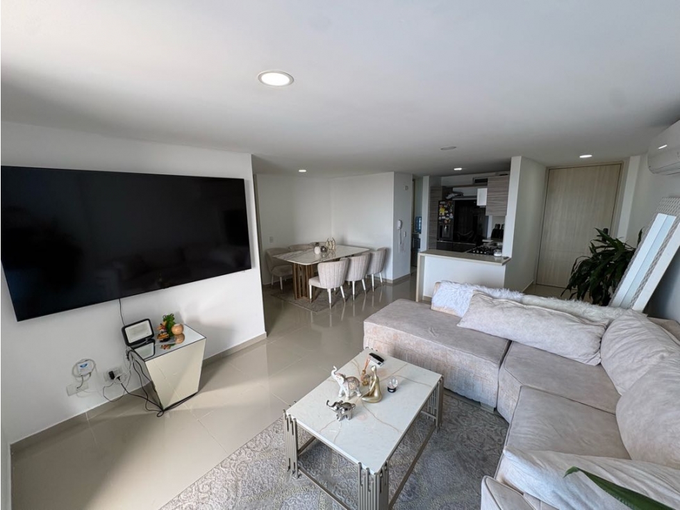 Se arrienda 3 hab villa santos