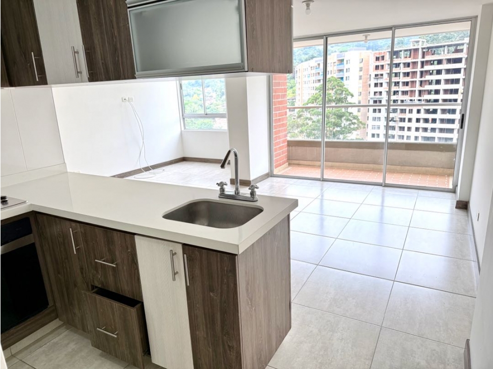 Se Vende o Renta Apartamento en Envigado sector Chingüi — foto 2
