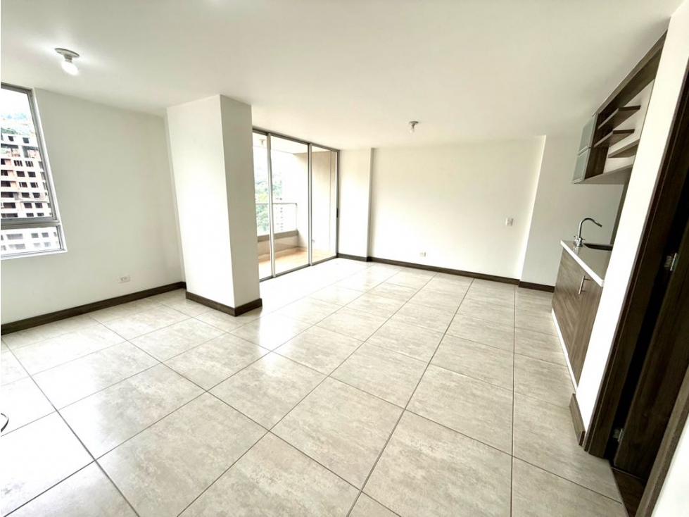 Se Vende o Renta Apartamento en Envigado sector Chingüi — foto 4