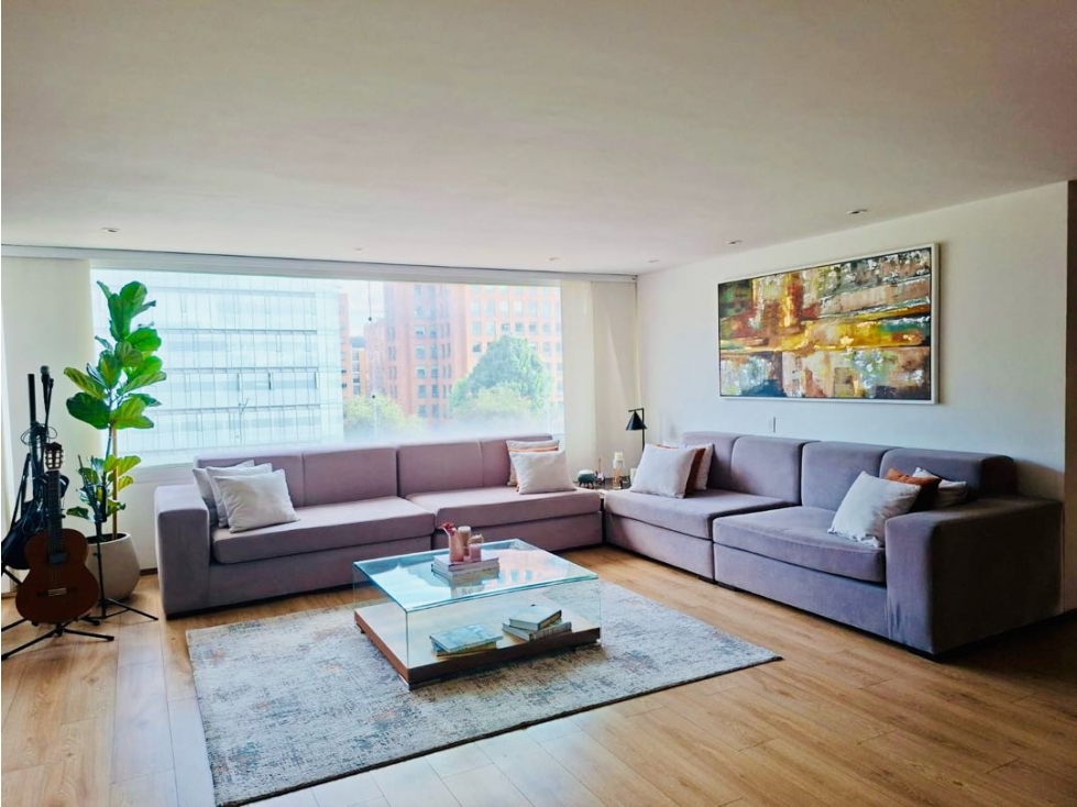 Se Arrienda Apartamento Amoblado en Chico Navarra, Bogotá — foto 2