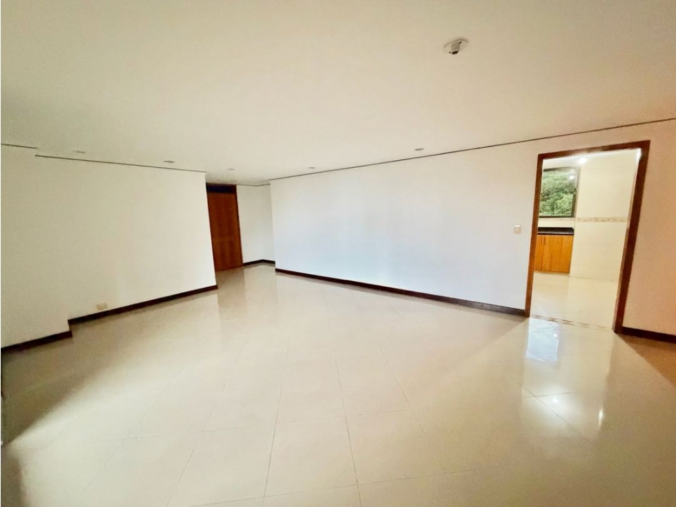 Se Arrienda Aparatamento en El Poblado, Los Balsos — foto 2