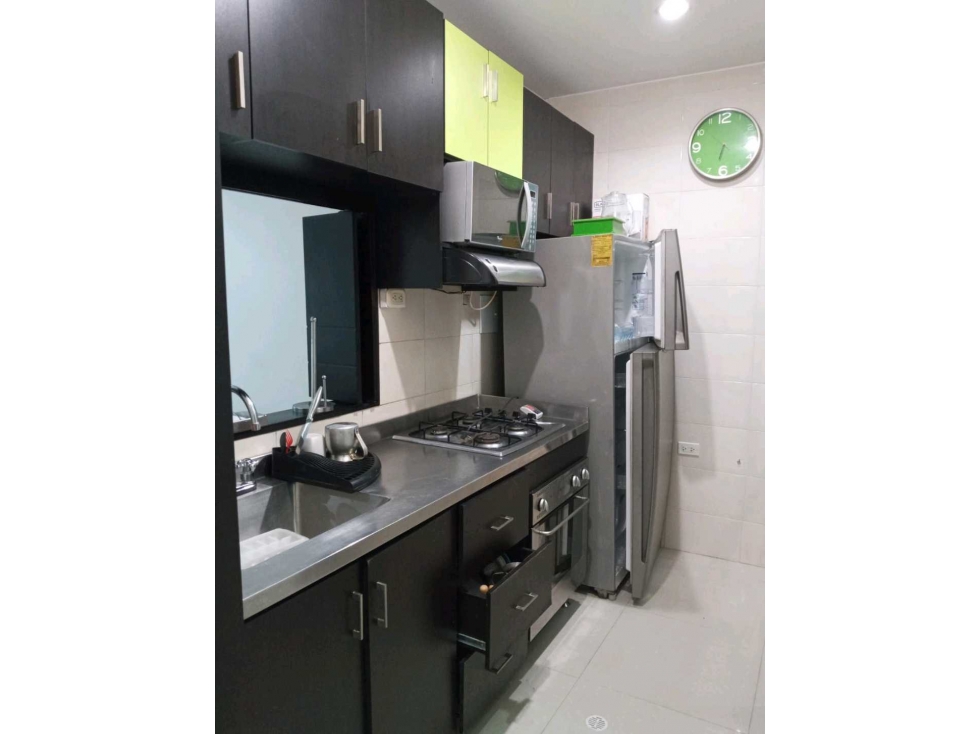 Se arrienda apartaestudio amoblado en la castellana — foto 5