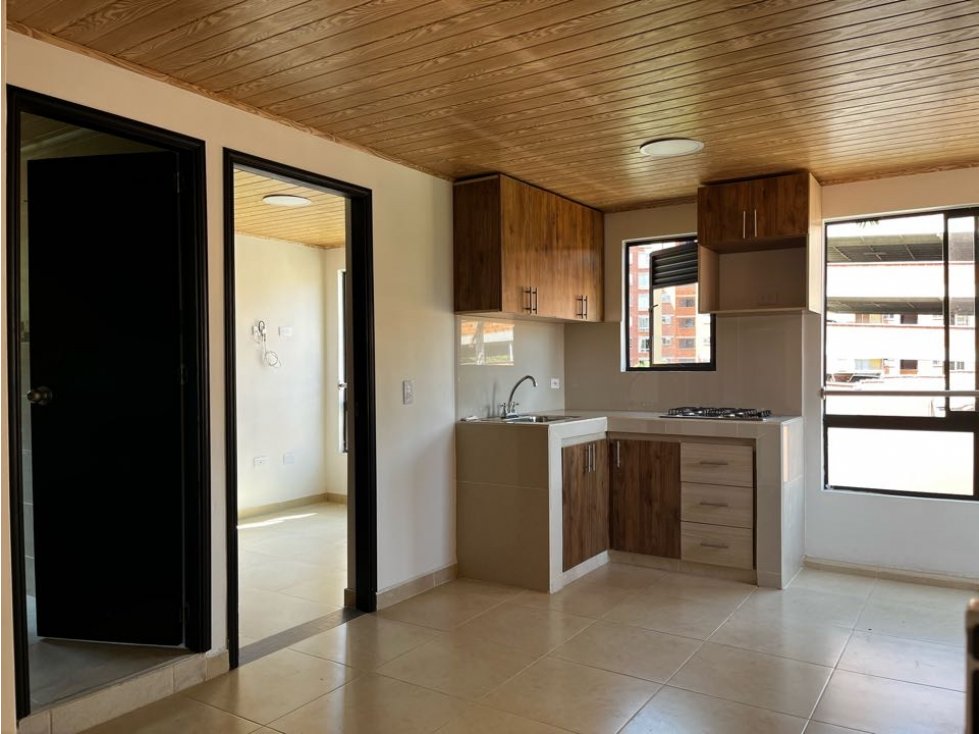SE ARRIENDA APARTAESTUDIO EN COLINAS DEL RODEO