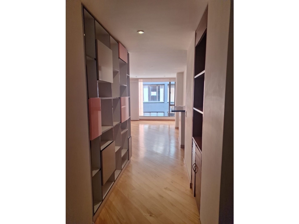 SE ARRIENDA APARTAESTUDIO EN CHICO.A — foto 4