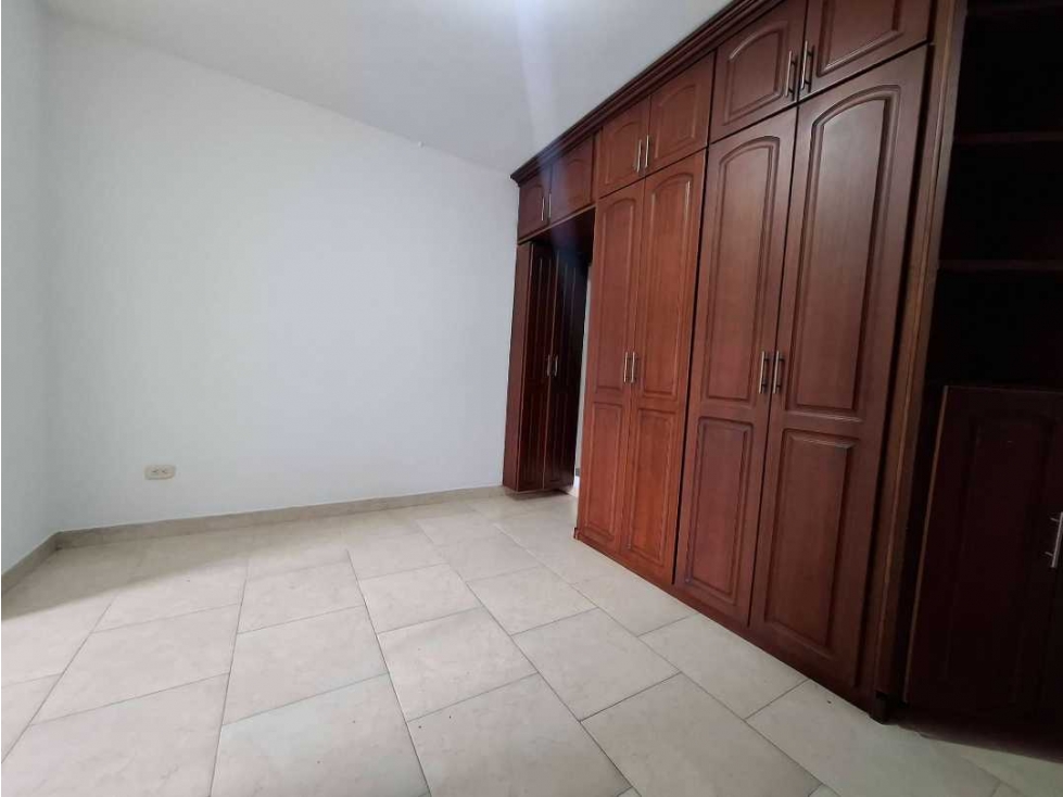 SE ARRIENDA APARTAESTUDIO LA ISLETA CARTAGO VALLE — foto 3