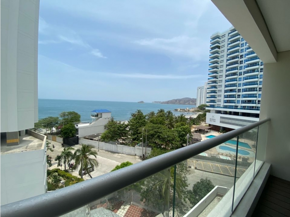 Se arrienda apartamento en Playa Salguero - Santa Marta