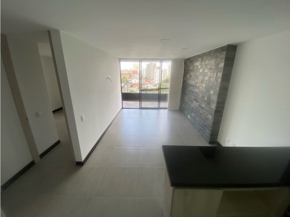 SE ARRIENDA APARTAMENTO AV CENTENARIO NORTE DE ARMENIA VISTA CASTLLAN
